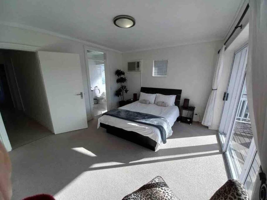 Waterfront - 1 South Quay Lovely Two Bed On Water Knysna Eksteriør billede
