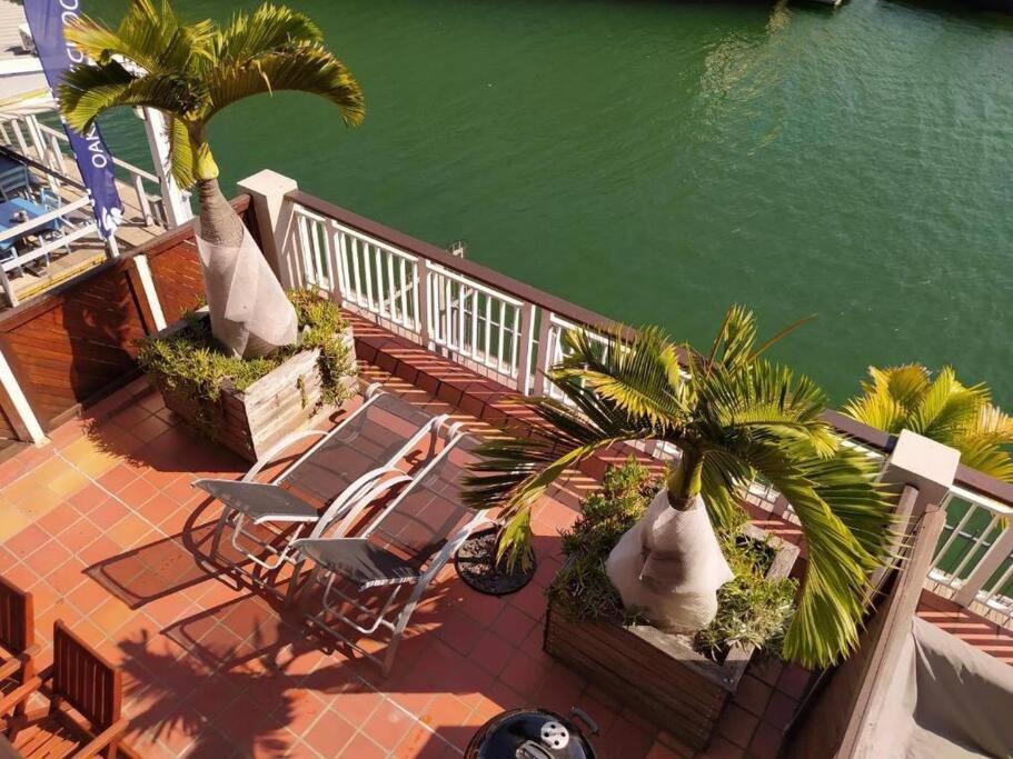 Waterfront - 1 South Quay Lovely Two Bed On Water Knysna Eksteriør billede