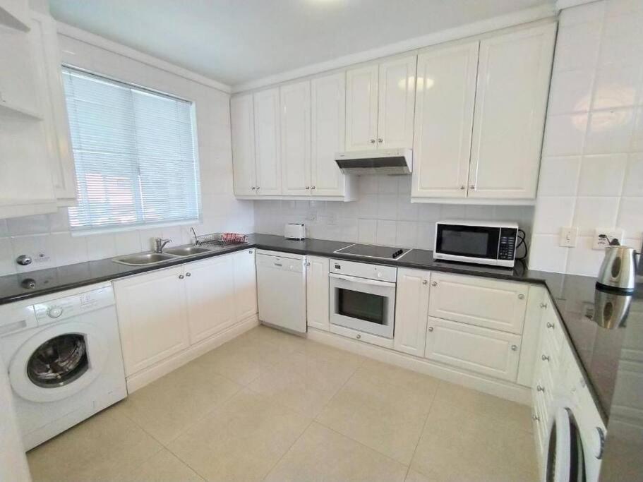 Waterfront - 1 South Quay Lovely Two Bed On Water Knysna Eksteriør billede